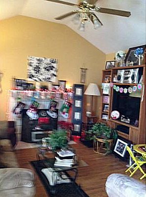 3rd image of 4567 Laurelwood Dr