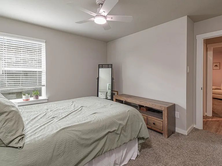 13009 Oleander Bay Ln — Photo 29