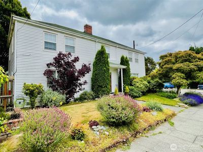 7870 Green Lake Drive N #10, Seattle, WA, 98103