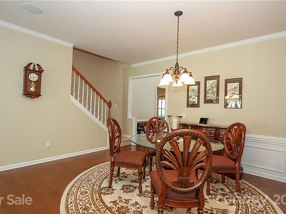 3rd image of 2071 Kennedy Dr