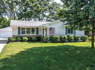 2925 Meadow Ln, West Des Moines, IA 50265