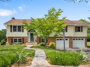 2522 Gloucester Dr, Blacksburg, VA 24060