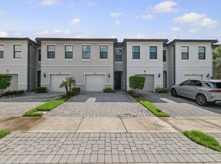 4488 Appleton Cir E, Fort Lauderdale, FL 33309