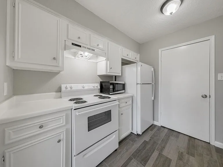13607 Ravensway Dr #A — Photo 7