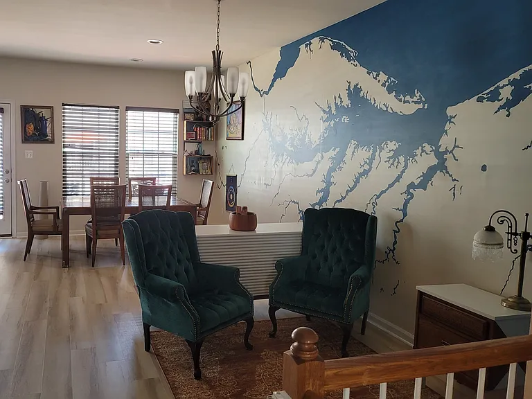 Kitchen Sitting Area with Chesapeake Bay Mural