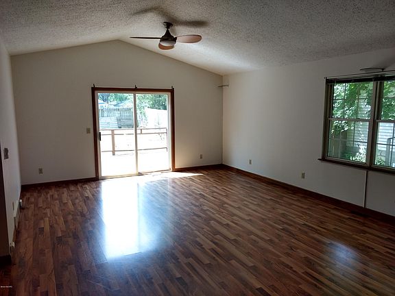 3rd image of 508 W 19th St