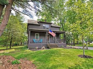 25 Edgewood St, Mansfield, MA 02048