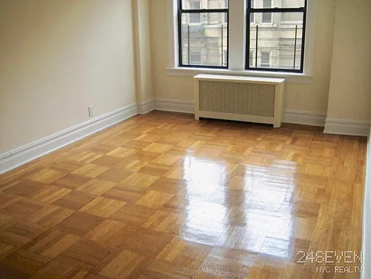 Rented by 24 7 NYC Realty Inc. | media 29