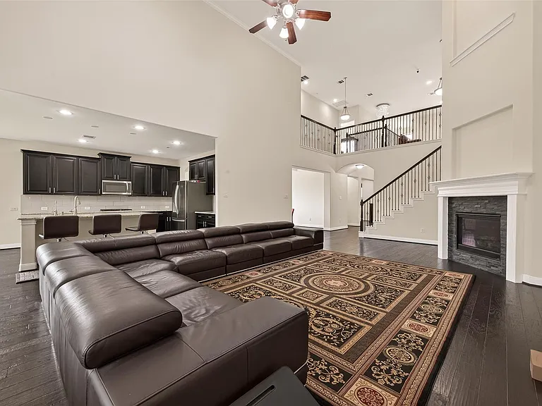 4002 Dogwood Canyon Ln — Photo 6