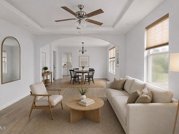 2nd image of 302 1/2 Highland Ave