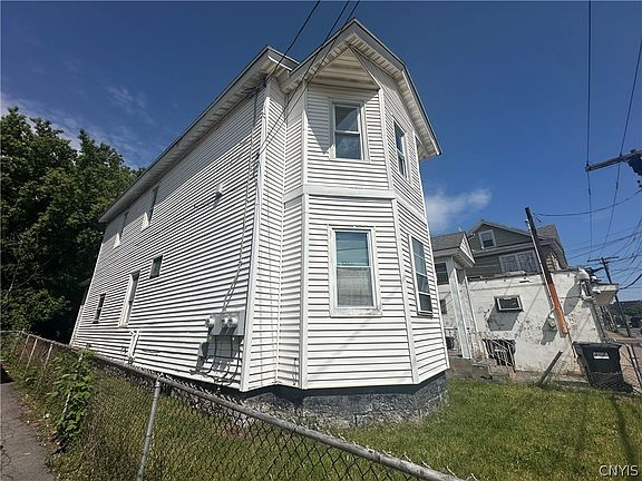3rd image of 1506 Lodi St