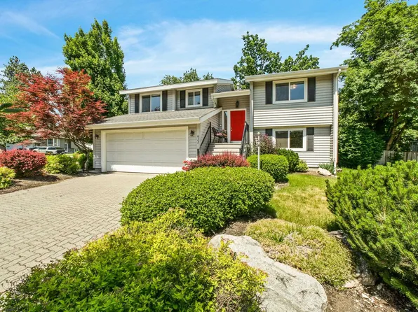 622 W Falcon Ave, Spokane, WA 99218