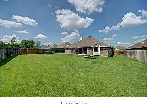 4210 Ludlow Ln — Photo 13