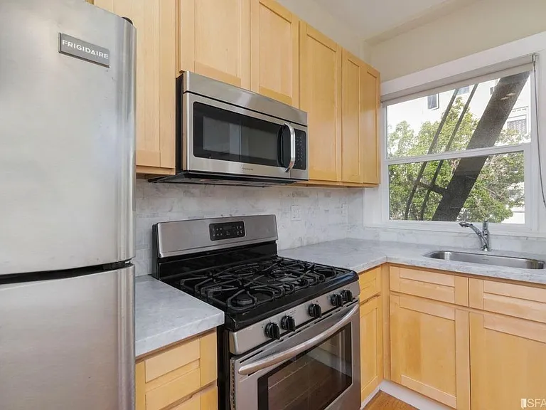 565 Ellis St #3 — Photo 10
