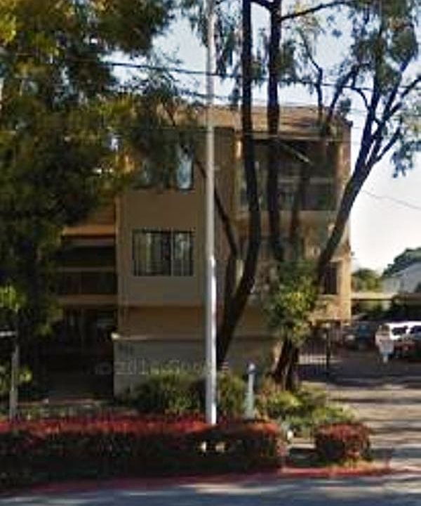 1st image of 828 N El Camino Real