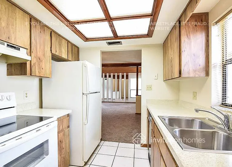 10207 N Hyaleah Rd — Photo 7