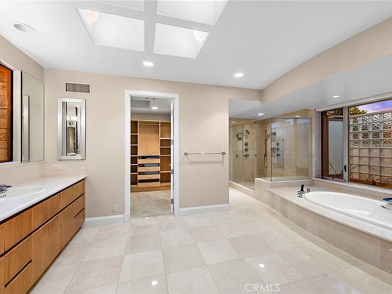 2801 Setting Sun Dr — Photo 17
