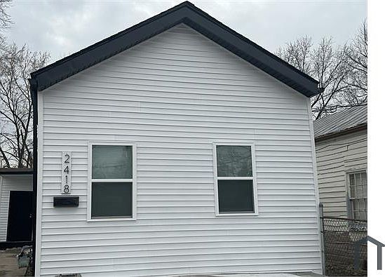 1st image of 2418 Montgomery St