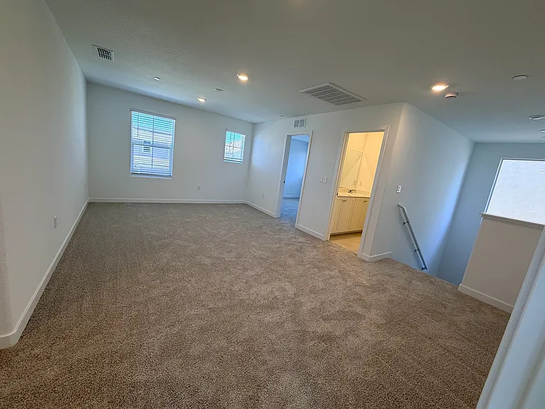 8371 Valpane Way — Photo 23