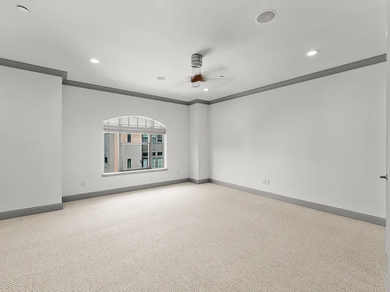 3142 Ross Ave #1 — Photo 25