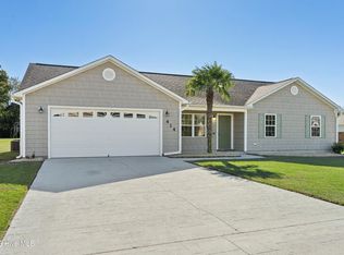 414 John Deere Ct, Richlands, NC 28574