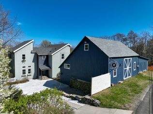 369 Round Hill Rd, Salem, CT 06420