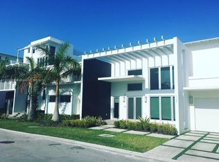 3402 NW 83rd Ct #3402, Miami, FL 33122