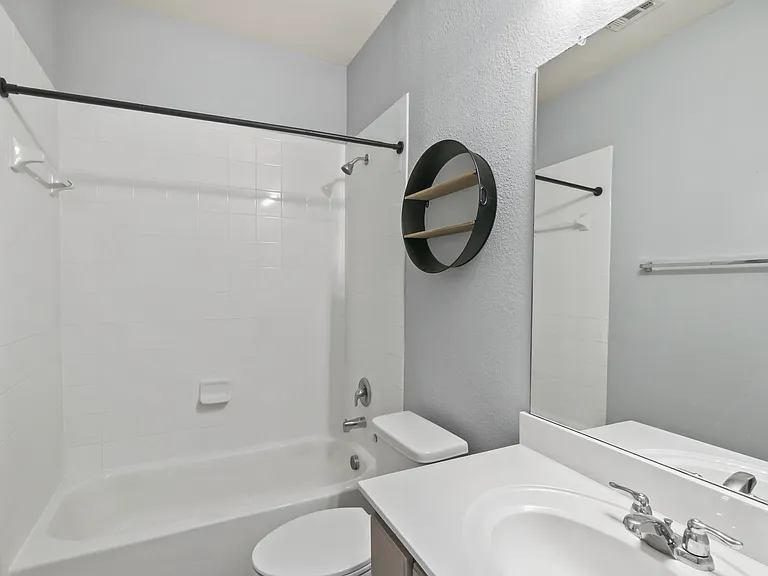 4424 Overbrook Dr — Photo 22