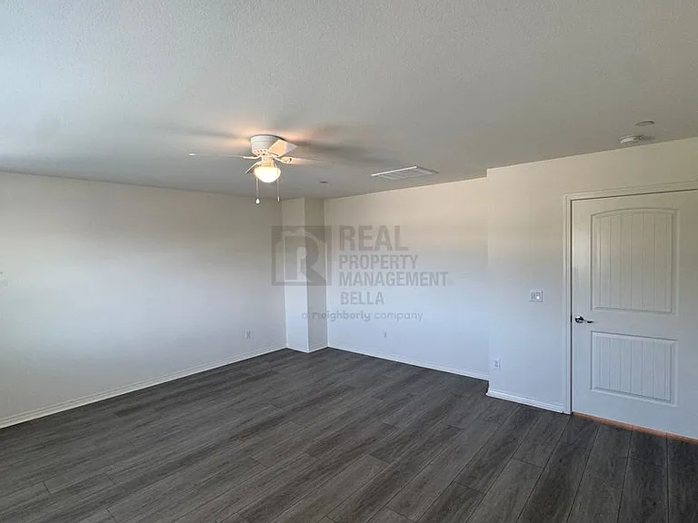 29261 Humboldt Ct — Photo 35