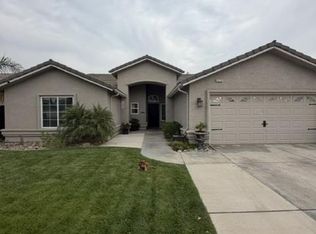 2270 Bay Ct, Madera, CA 93637