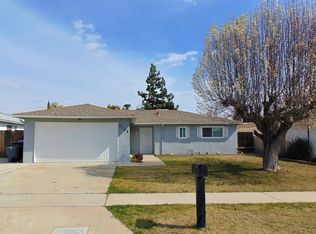 4544 N Kavanagh Ave, Fresno, CA 93705