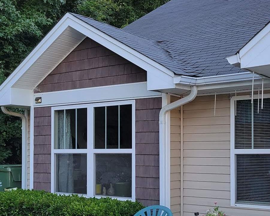 2nd image of 112 Lassiter Ct