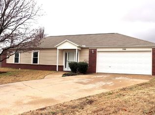 1846 Pearl Cir, Springdale, AR 72764