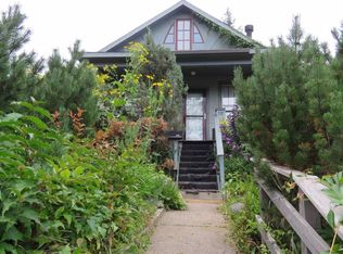 517 E 11th St, Duluth, MN 55805