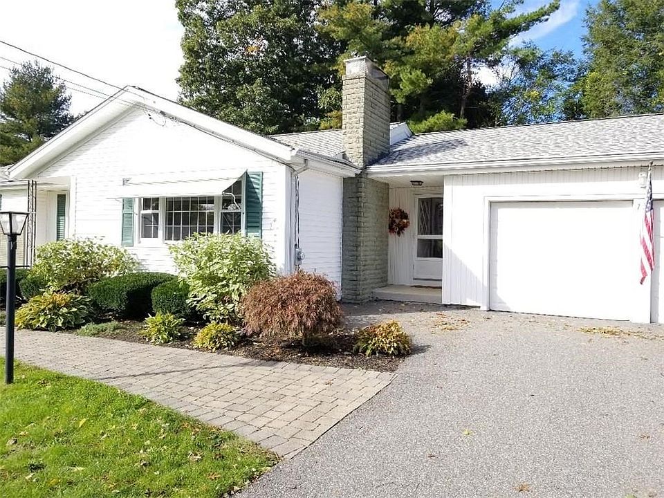 1st image of 16 Candlewood Dr