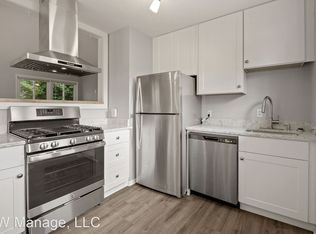 10012 Fleming Ave, Bethesda, MD 20814
