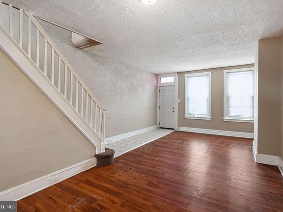 4th image of 4119 N Fairhill St