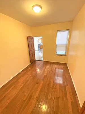 Rented by Rizos Realty Corp | media 6