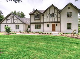 1555 Saint Charles St, Jasper, IN 47546