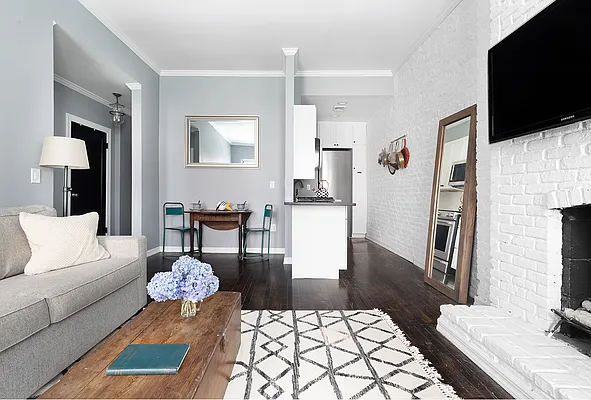 Sold by Compass | media 3