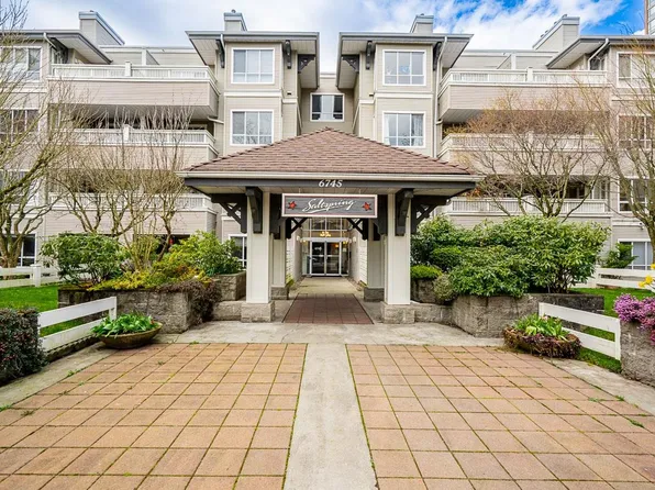 6745 Station Hill Ct #312, Burnaby, BC V3N 4Z4