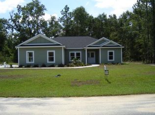 93 Carousel Circle, Crawfordville, FL 32327