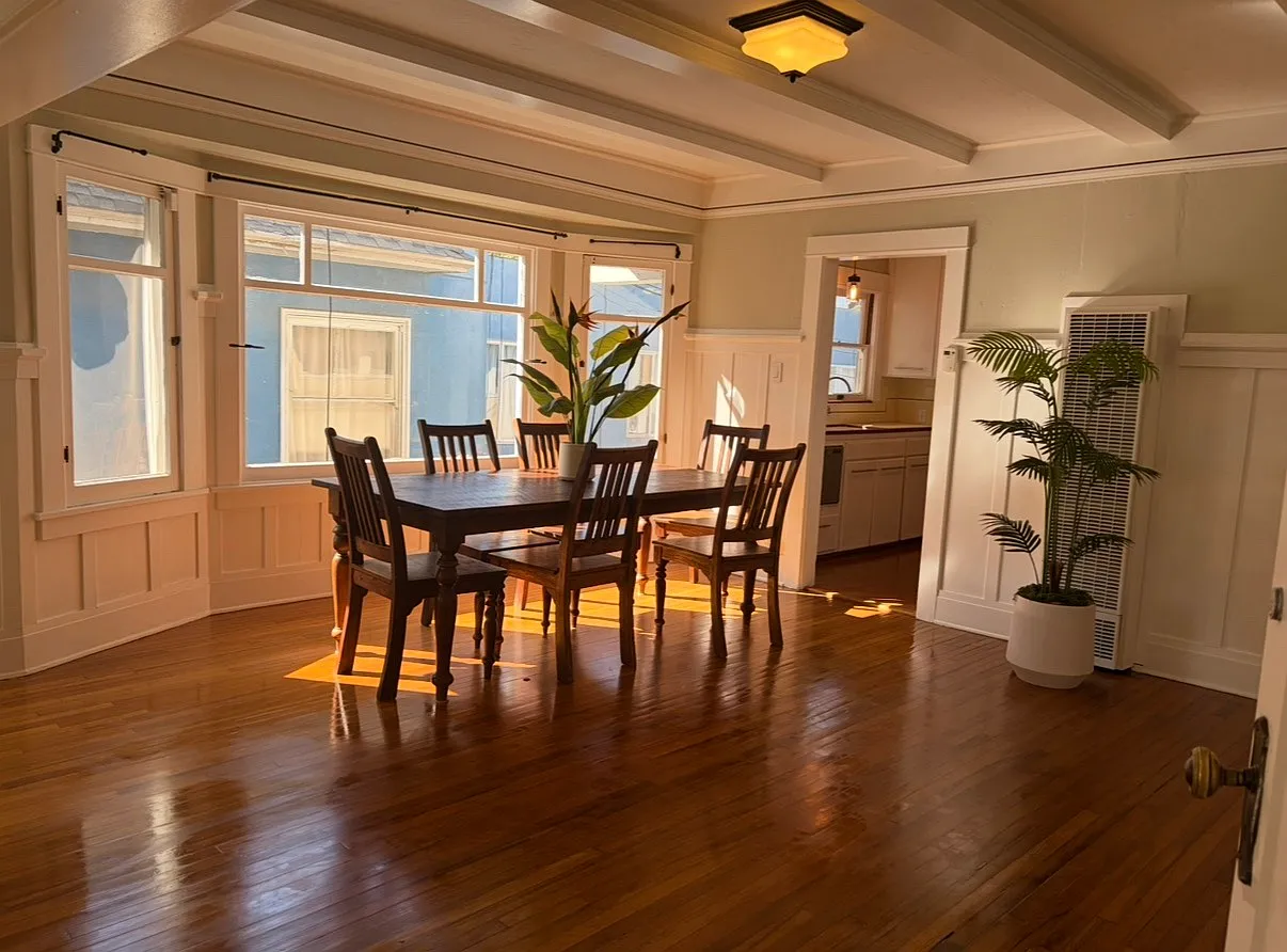839 E Ocean Blvd — Photo 1