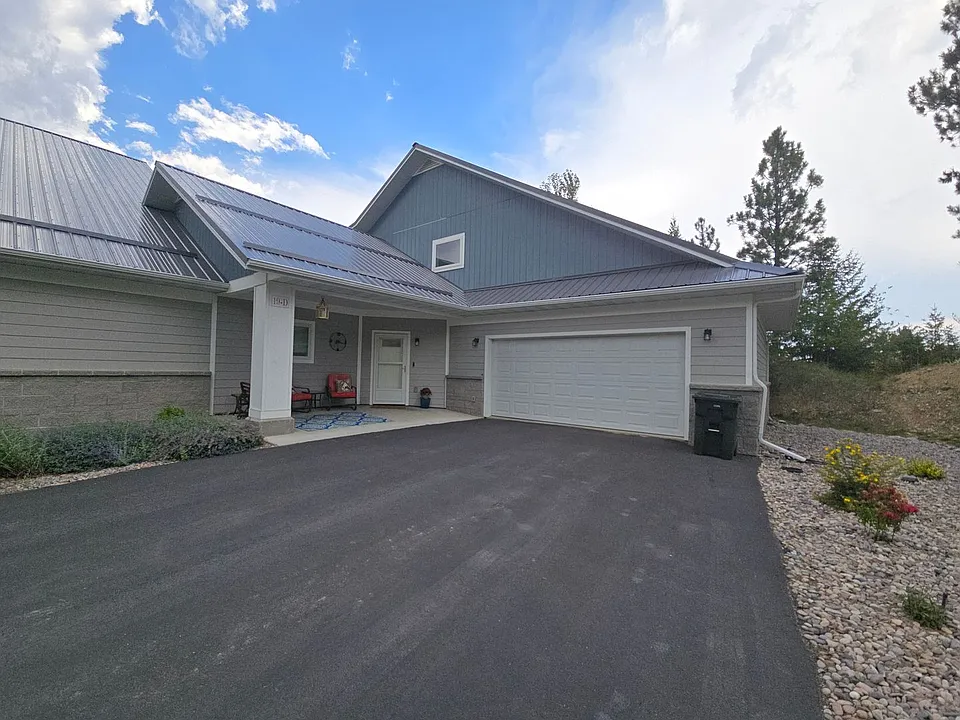 19D Cobblestone Way