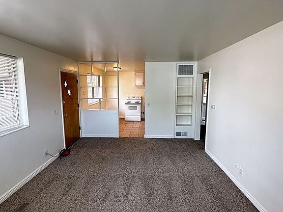 4th image of 1365 S Emery St #B1