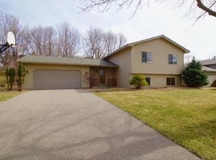 13568 Caramel Trl, Eden Prairie, MN 55346