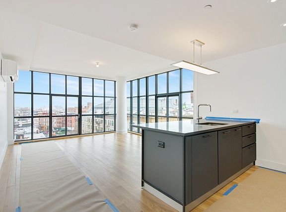 3rd image of 1040 Dean St #605J