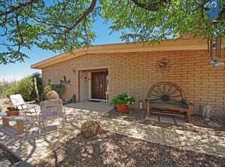 3949 W Ironwood Hill Dr, Tucson, AZ 85745