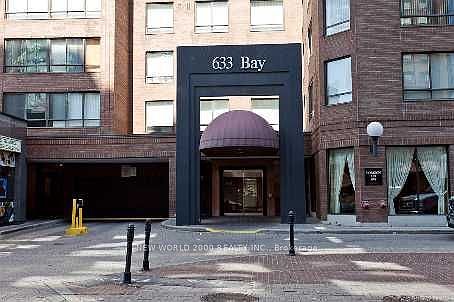 1st image of 633 Bay St #Penthouse 09