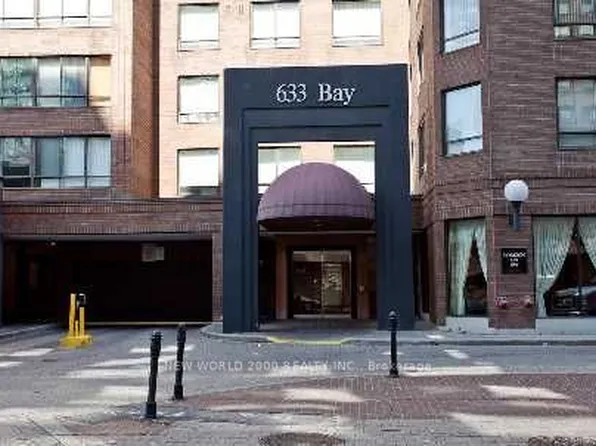 633 Bay St #Penthouse 09, Toronto, ON M5G 2G4